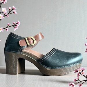 DANSKO Darlene Stylish Women's Black and Brown Leather Heels • Size 40 EU